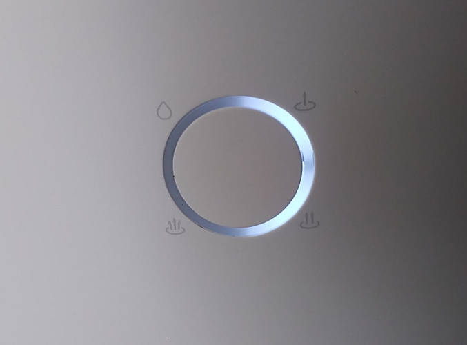 Przycisk w nawilżaczu ultradźwiękowym Xiaomi Mi Smart Antibacterial Humidifier