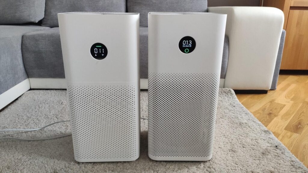 Xiaomi Air Purifier 3C oraz Air Purifier 3H w salonie. Materiały własne Ranking-oczyszczaczy.pl